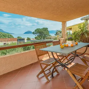 https://appartamenti-erica-golfo-aranci.in-sardinia.net